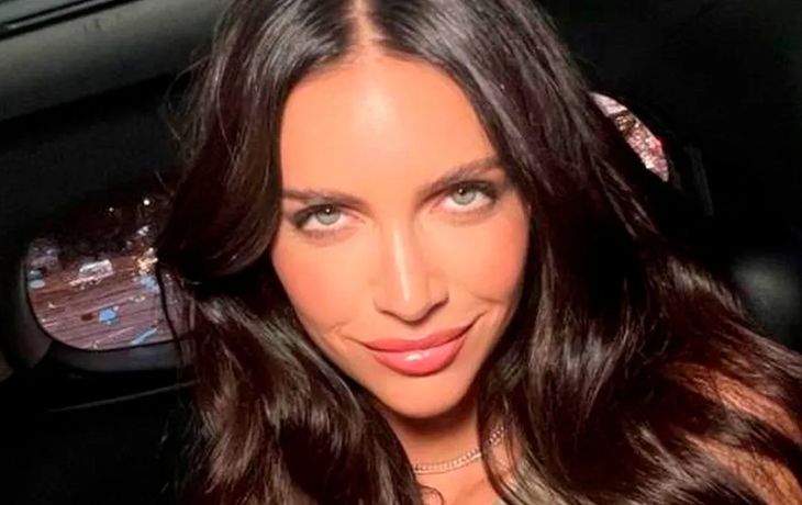 El video de Zaira Nara en microbikini.