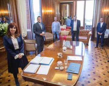 Los trabajadores del Congreso acordaron una suba de salarios del 40%