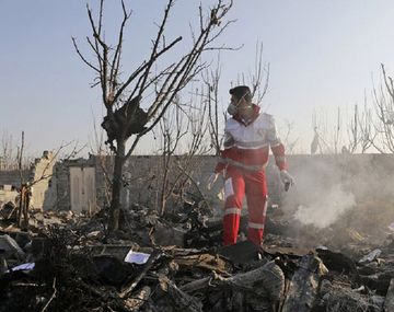Ucrania accedió a la caja negra del avión que se estrelló en Teherán