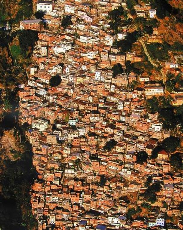 Favelas_jointsoftime