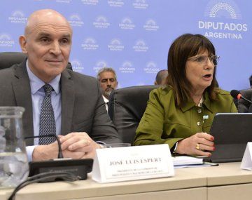 Bullrich volvió a presionar a Espert: Tiene que ser claro