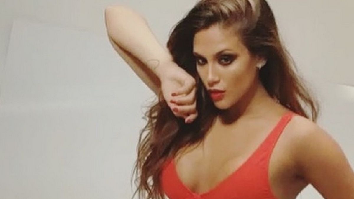 VIDEO: mirá el backstage hot de Barbie Vélez