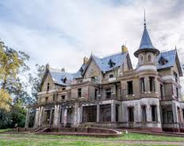 El pueblo de Buenos Aires que tiene un castillo y es ideal para desconectar y relajar