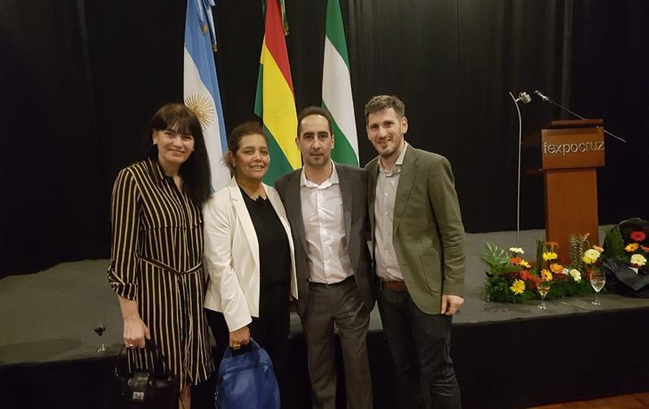 El intendente de Morón lidera una misión comercial a Santa Cruz de la Sierra para potenciar a las Pymes locales