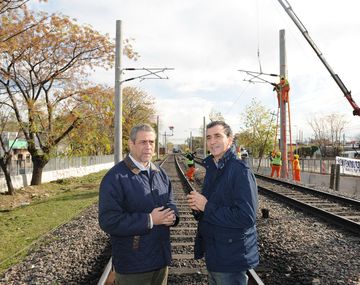 Randazzo recorrió obras ferroviarias junto a intendentes del Conurbano