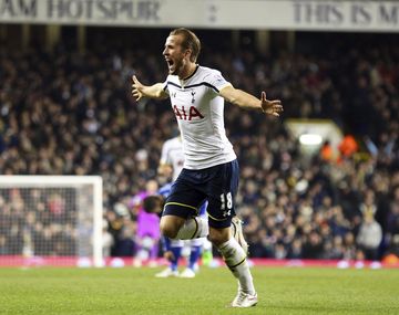 Chelsea cayó en el derby y lidera junto al Manchester City