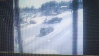 Todo quedó registrado por una cámara de seguridad Todo quedó registrado por una cámara de seguridad