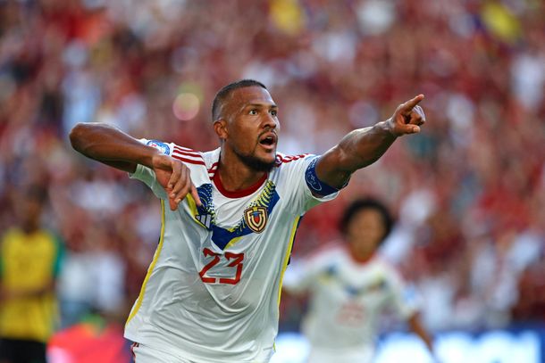 Venezuela goleó 3-0 a Jamaica y avanzó a cuartos de final de la Copa América
