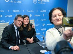 Massa anunció nuevos créditos de hasta $400 mil para jubilados y pensionados