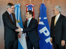 la accion de ypf pego un salto por el acuerdo con chevron la accion de ypf pego un salto por el acuerdo con chevron