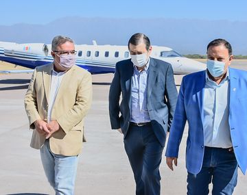 El gobernador de La Rioja recibió a mandatarios provinciales y aguarda por el Presidente 