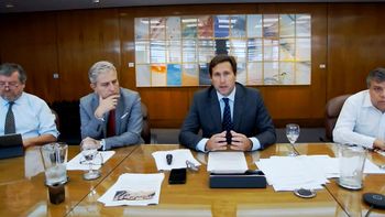 El Banco Central del Uruguay reconoció que no ha tenido grandes avances en la desdolarización de la economía. El Banco Central del Uruguay reconoció que no ha tenido grandes avances en la desdolarización de la economía.