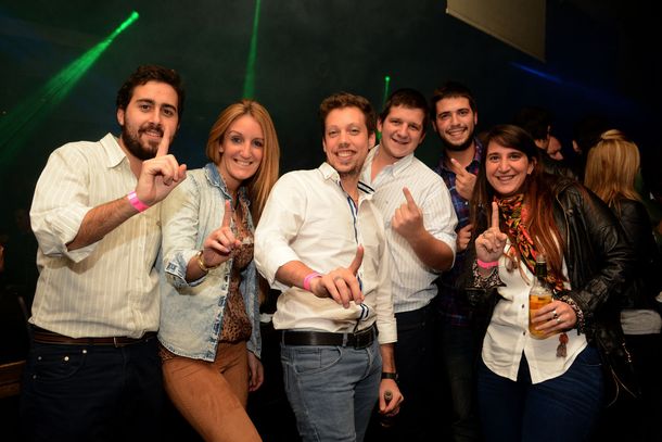 After office de Radio One Cerveza Miller