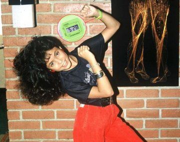 A Shakira le tiraron las agujas: la respuesta de Casio