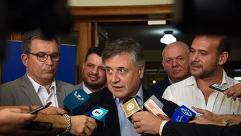 El ministro de Industria, Energía y Minería de Uruguay (MIEM), Omar Paganini, en diálogo con la prensa. El ministro de Industria, Energía y Minería de Uruguay (MIEM), Omar Paganini, en diálogo con la prensa.
