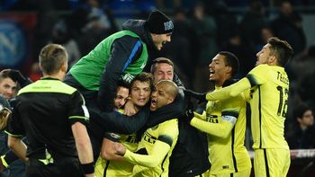 el inter de palacio vencio al napoli de higuain y paso a la semifinal el inter de palacio vencio al napoli de higuain y paso a la semifinal