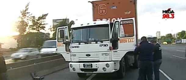 Piratas del asfalto matan a un vigilador en un intento de asalto a un camión