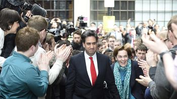 tras la paliza electoral, renuncio el lider de los laboristas britanicos tras la paliza electoral, renuncio el lider de los laboristas britanicos