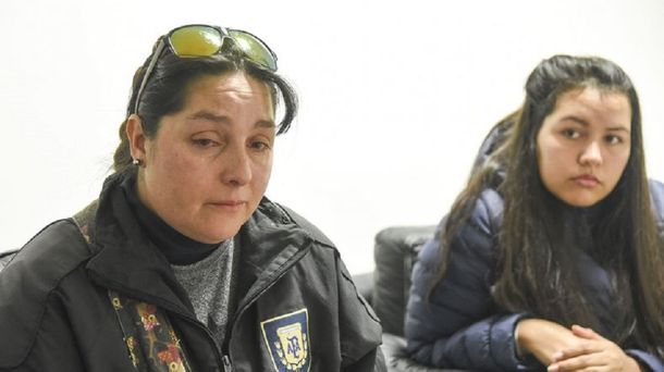 Las hermanas Jaquelin Fernández y Celeste Campillay