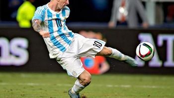 alla si lo quieren: la prensa mexicana se rinde a los pies de messi alla si lo quieren: la prensa mexicana se rinde a los pies de messi