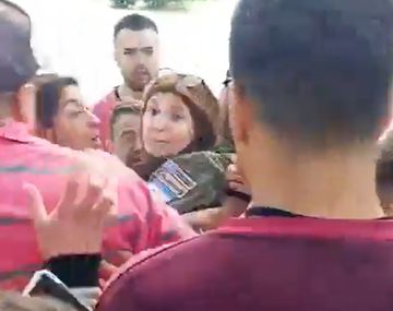 El mal momento de Bullrich y Petri en Bahía Blanca: la gente los repudió y casi los linchan