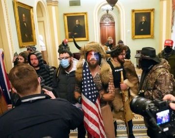 Fotos y videos del caos en el Capitolio