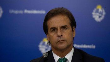 Los gobiernos de Argentina, Brasil y Paraguay amenazaron con iniciar acciones judiciales si Uruguay insiste en incorporarse al Acuerdo Transpacífico. Los gobiernos de Argentina, Brasil y Paraguay amenazaron con iniciar acciones judiciales si Uruguay insiste en incorporarse al Acuerdo Transpacífico.