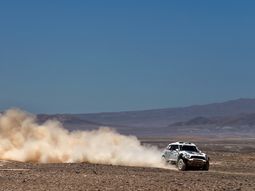 al attiyah se impuso en la octava etapa en los autos al attiyah se impuso en la octava etapa en los autos