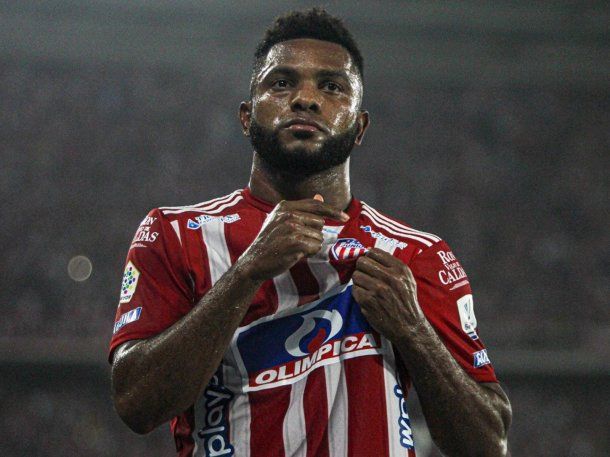 ¿Se cayó el pase de Miguel Borja a River?