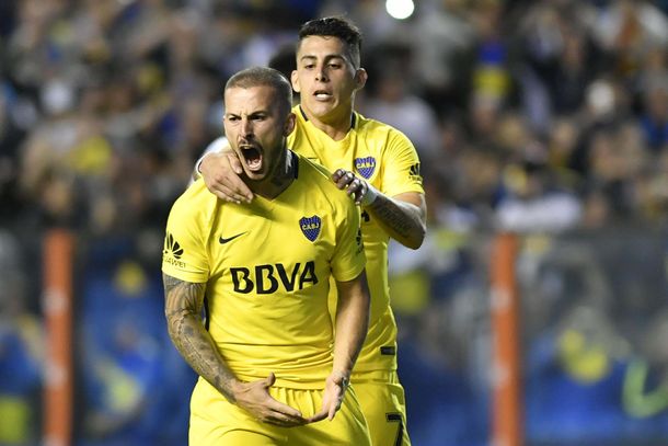 El líder Boca cayó ante el irregular Racing y perdió el puntaje perfecto