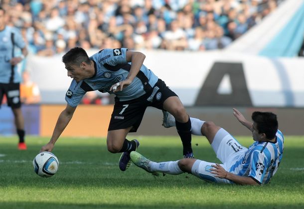 Racing no pudo con Belgrano y apenas rescató un empate como local