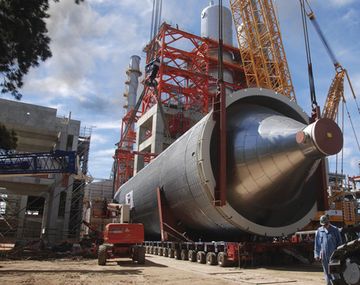 Autorizan la reapertura de&nbsp;infraestructura energ&eacute;tica en el Complejo Industrial La Plata.