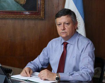 Paraguay: candidato a presidente trató a los argentinos de vagos y el embajador le respondió