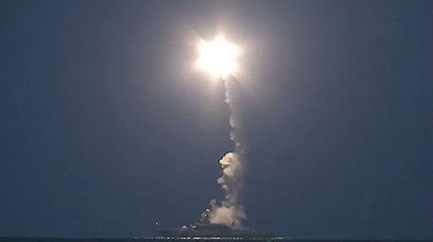 Rusia también: Putin lanzó un ataque masivo contra ISIS en Siria