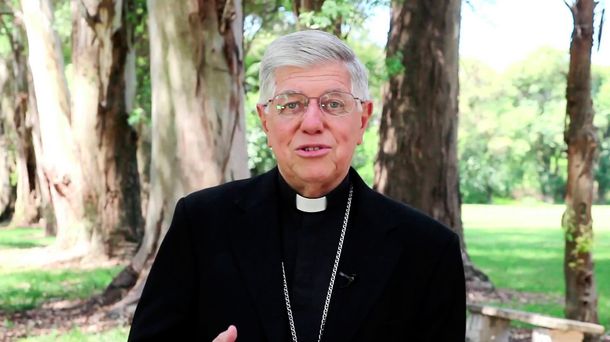 Escándalo en el arzobispado de San Juan por el desvío de 700 mil pesos de limosnas