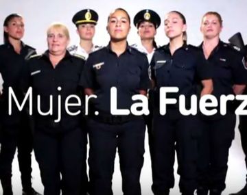 El video que homenajea a las mujeres de la fuerza
