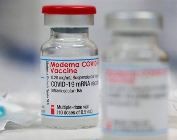 Cuáles son los riesgos y beneficios de combinar Sputnik V con Moderna o AstraZeneca