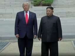Histórico: por primera vez, un presidente estadounidense pisó suelo norcoreano