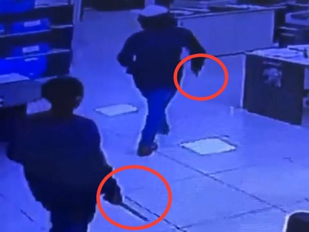 Dos adolescentes usaron a un nene para robar un auto O KM de una concesionaria