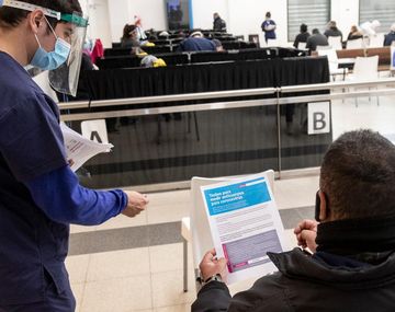 Detectan 14 positivos nuevos en Constitución