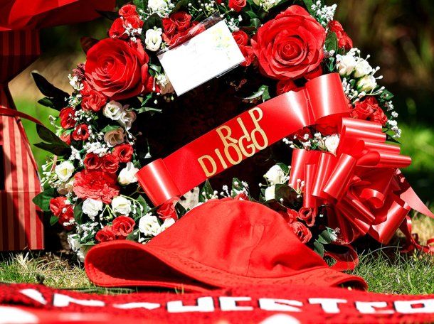 Conmoción en Anfield: el emotivo homenaje de Liverpool y sus hinchas a Diogo Jota