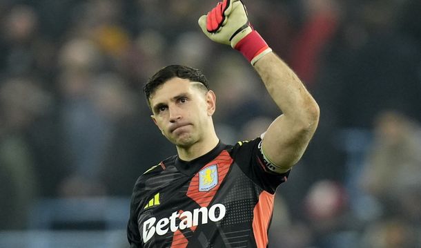 Con Dibu, Aston Villa goleó 6-1 en el global Brujas y se metió en cuartos de final de la Champions League