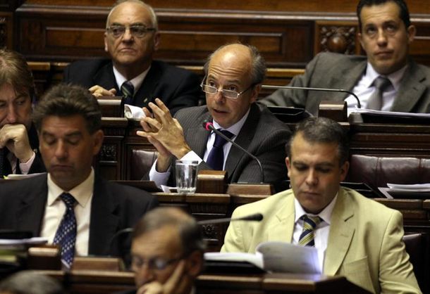 Tiene media sanción la despenalización del aborto en Uruguay