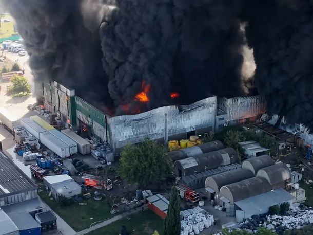 Cuál es la principal hipótesis sobre la causa del incendio en Francisco Álvarez