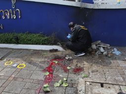 Doce bombas sacuden a zonas turísticas de Tailandia: hay 4 muertos 