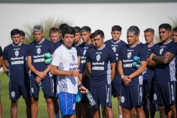 Chirola Romero y los pibes: el nuevo ciclo de Gimnasia