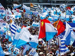 La Coalición Multicolor busca compactarse en un partido para disputar algunas intendencias donde gobierna el FA. La Coalición Multicolor busca compactarse en un partido para disputar algunas intendencias donde gobierna el FA.