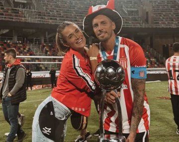 Cami Homs festejó el título de su novio José Sosa con Estudiantes