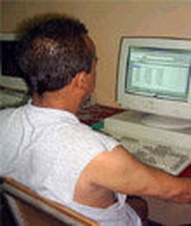 Estudian_internetpresos