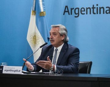 Alberto Fernández: Vamos a poder vacunar a 300 mil personas antes de fin de año